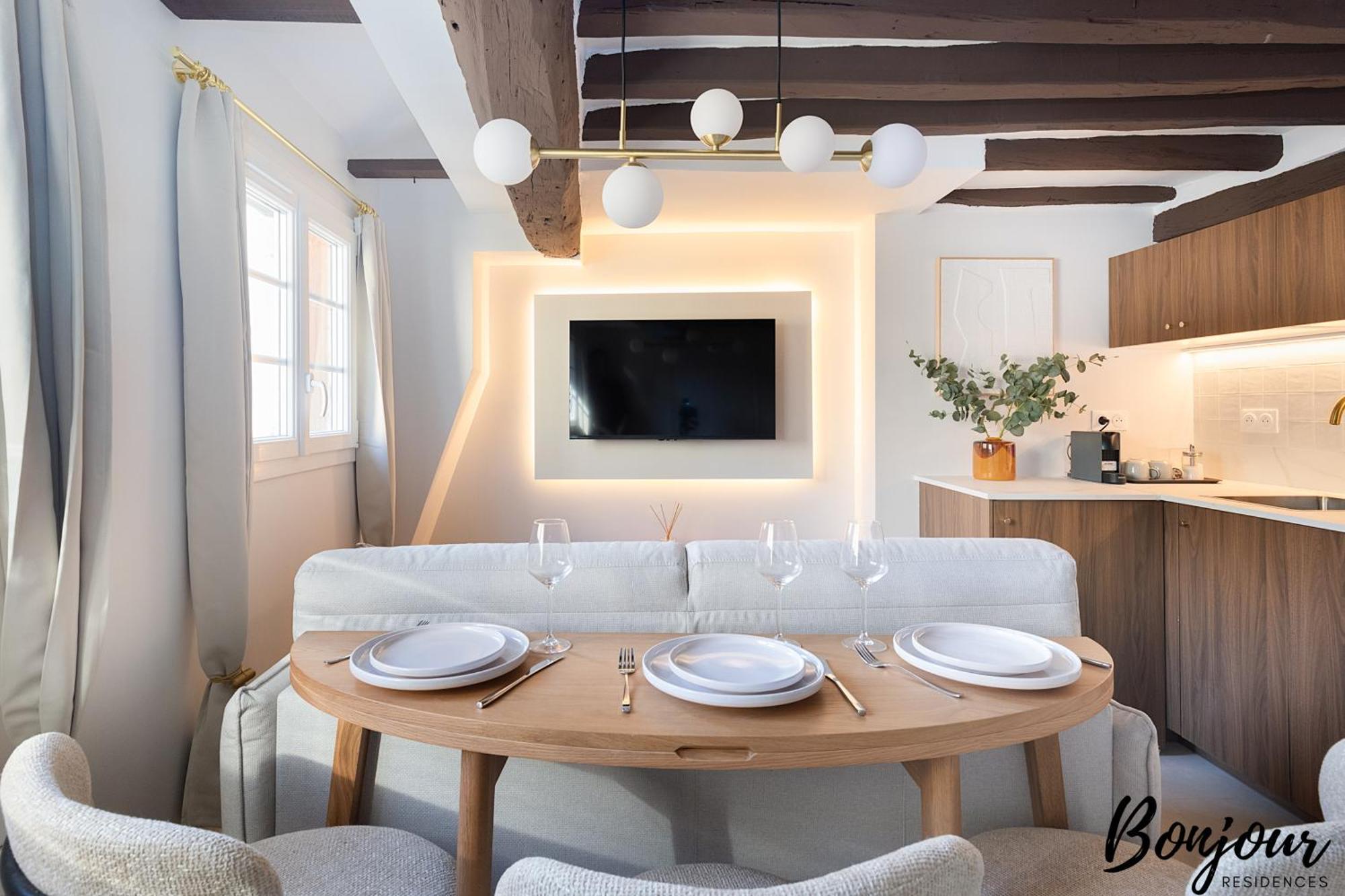 Super Central - Marais Designer One-Bedroom - Free Parking Appartement Paris