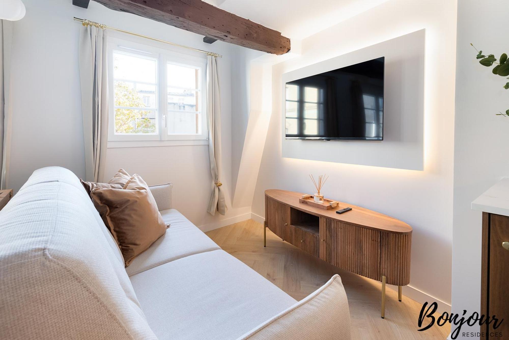 Super Central - Marais Designer One-Bedroom - Free Parking Apartamento *